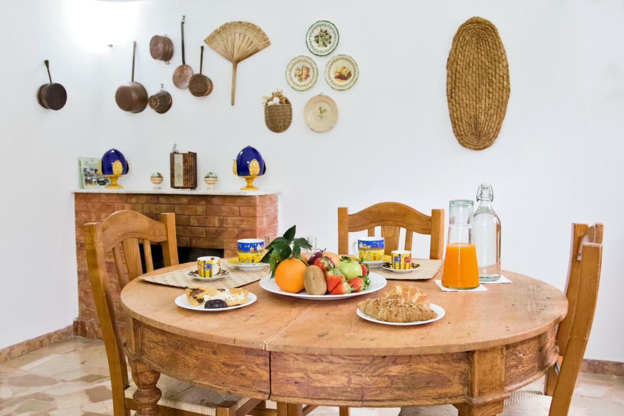 Domus Relax Bed and Breakfast Selva Di Fasano Εξωτερικό φωτογραφία